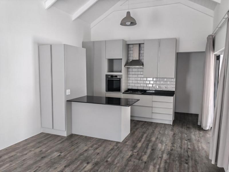 2 Bedroom Property for Sale in Sandbaai Western Cape